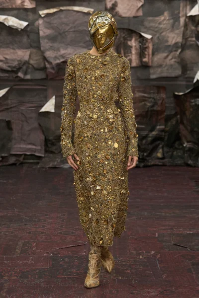Look 31